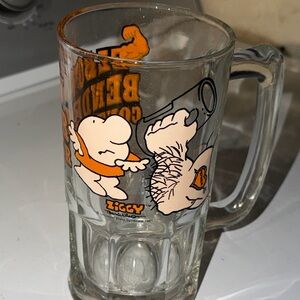 Universal Syndicate 1981 Ziggy Elbow Bender Contender Jumbo Beer Mug Glass Used.